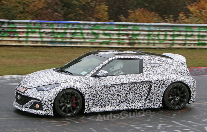 Illustration for article titled There's a Mid-engined Hyundai on the 'Ring!